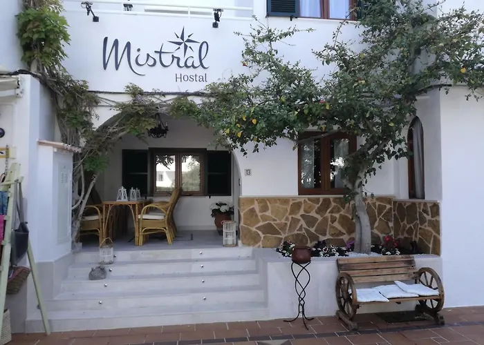 Boutique Hostal Mistral